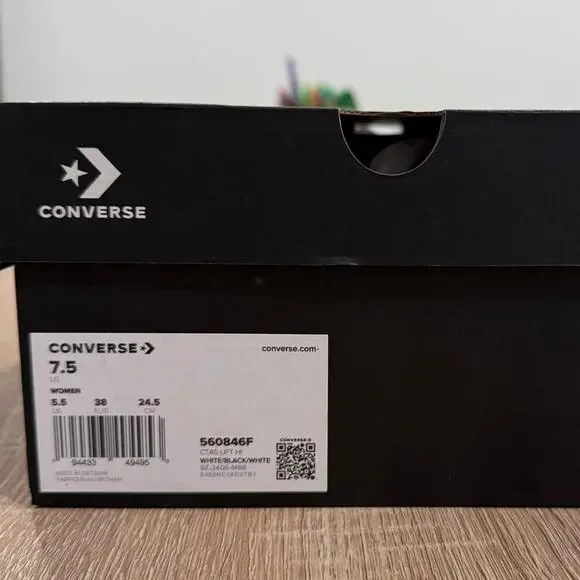 NIB • Chuck Taylor All Star Lift Platform Canvas Size: 7.5 - Picture 5 of 5